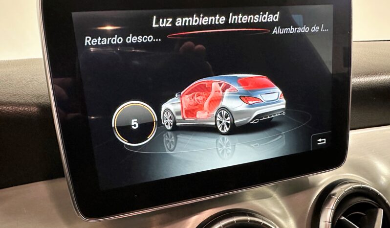 Mercedes Benz CLA 220d Shoting Brake lleno