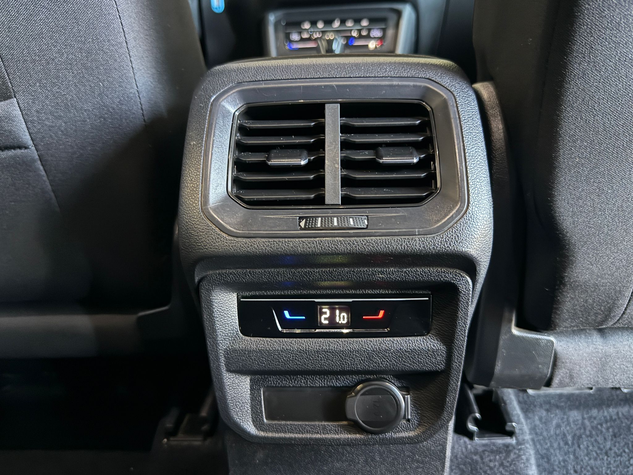 WhatsApp Image 2026-03-31 at 19.14.17