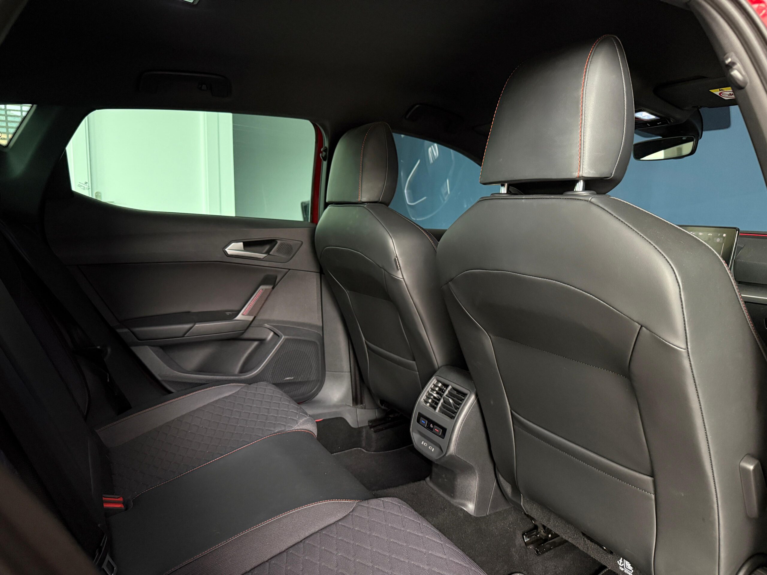 WhatsApp Image 2026-04-07 at 17.11.54 (10)